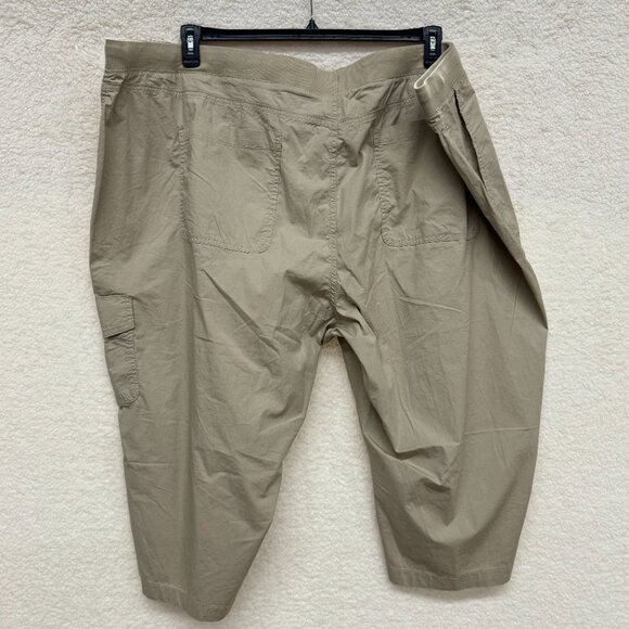 929. 5X - ST. JOHN'S BAY - Pull On Khaki Cargo Capri Pants Cotton NEW - Picture 3 of 9